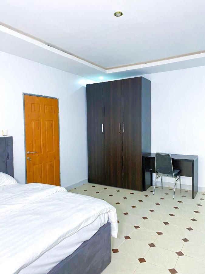 D & D Apartments Abuja Eksteriør billede
